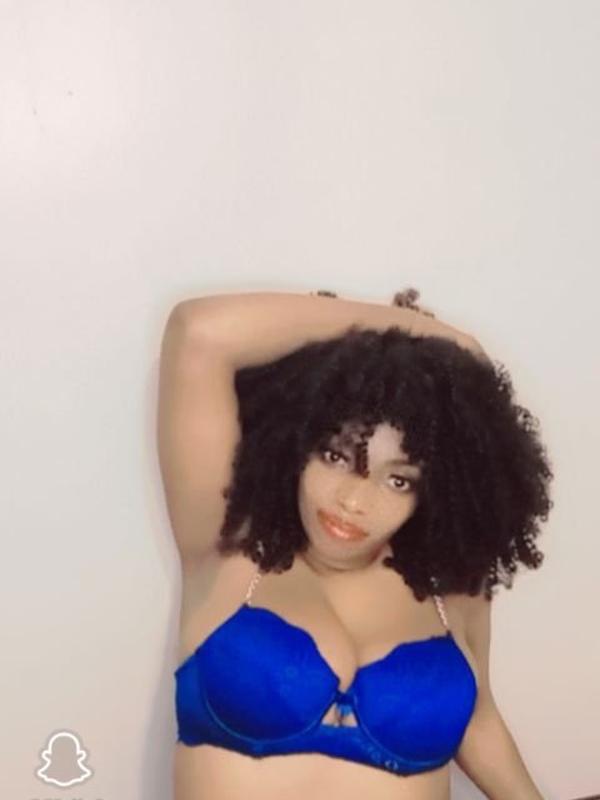 Ingrid Novak Unveils Passionate Moments of Pure Connection